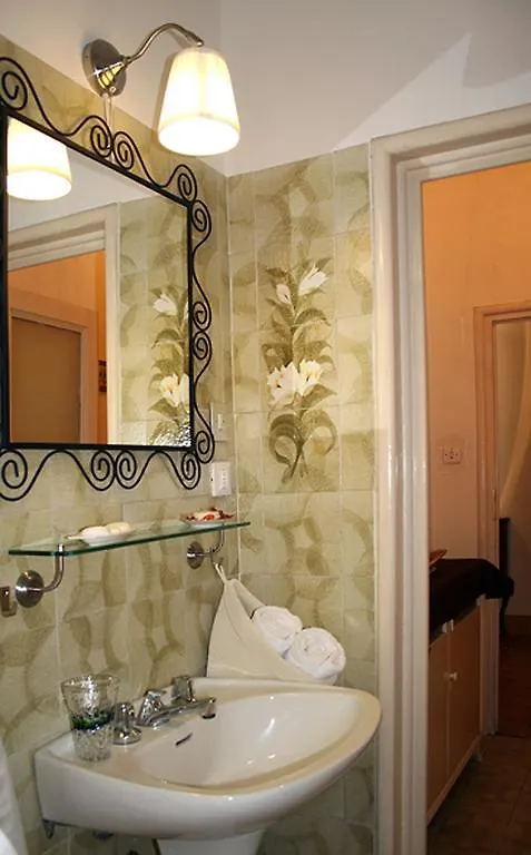 Apartamento Residenza Oltrarno Florencia Italia